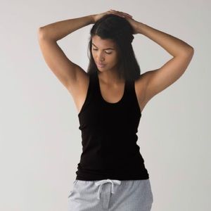 NEW WITH TAGS 🏷 LULULEMON Inspiration Tank II